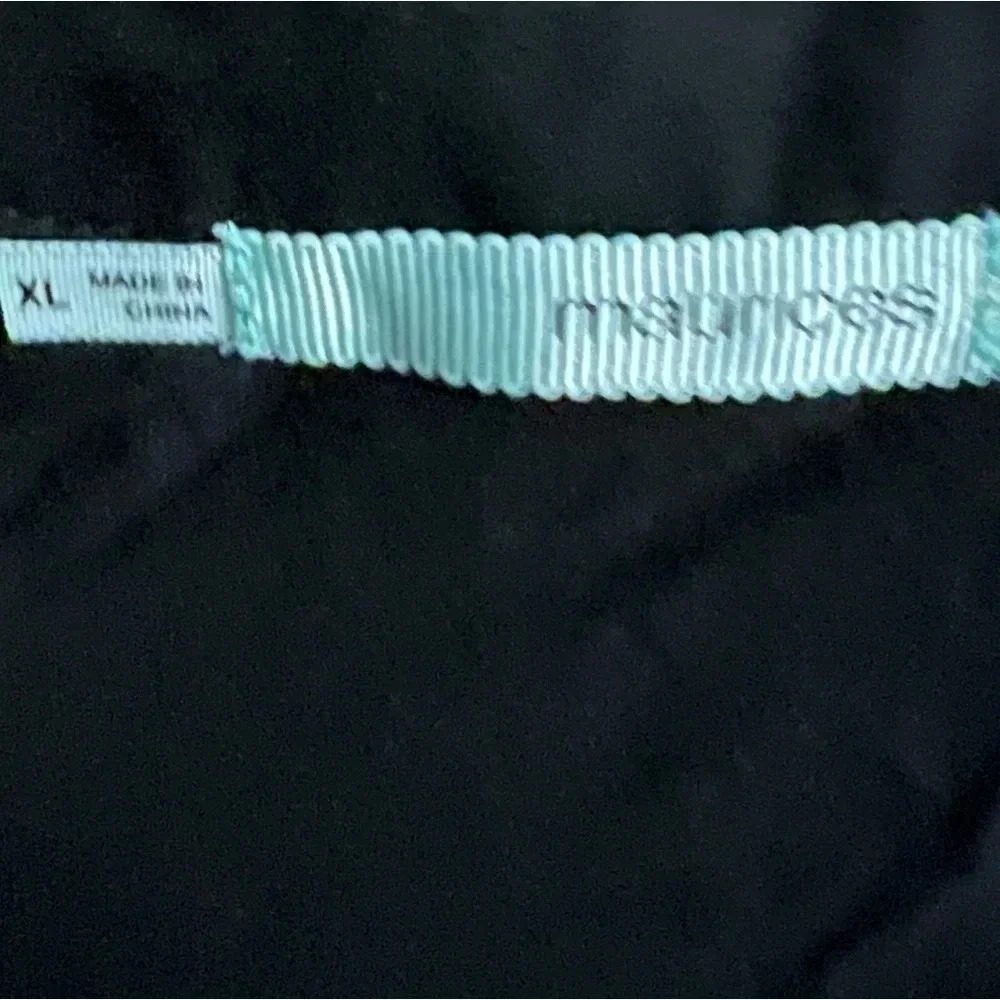 Maurices top size XL - Picture 3 of 4